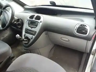 Sloopvoertuig citroen xsara picasso 1.6 hdi 90 lx plus van het jaar 2007 aangedreven 9hx