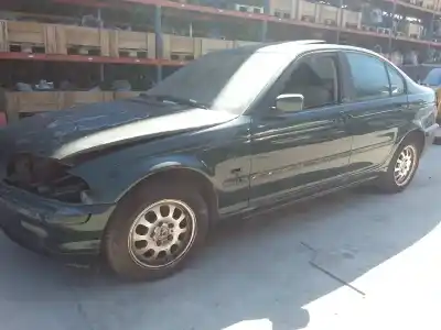 Veículo de Sucata bmw serie 3 berlina (e46) 323i do ano 1998 alimentado 25-6s-4 g