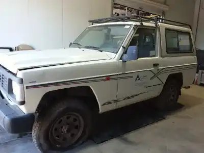 Véhicule à la ferraille nissan patrol (k/w260) corto tb de l'année 1995 alimenté rd28