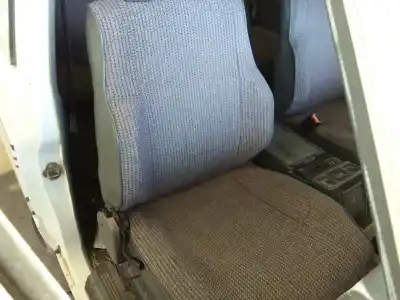 Véhicule à la ferraille nissan patrol (k/w260) corto tb de l'année 1995 alimenté rd28