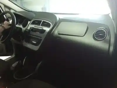 Veicolo di demolizione seat altea (5p1) arena dell'anno 2009 alimentato bxe