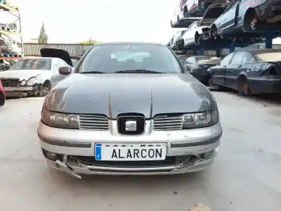 Hurda Aracı SEAT LEON (1M1) Signo Yılın 2001 güçlü ASV