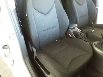 Scrapping Vehicle peugeot 308 sw envy of the year 2011 powered 9hp / 9h06