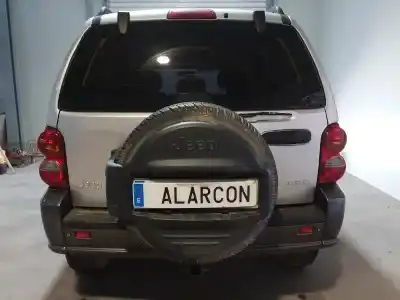 Vehicul casat jeep cherokee (kj) 2.5 crd 4x4 al anului 2005 alimentat d09c