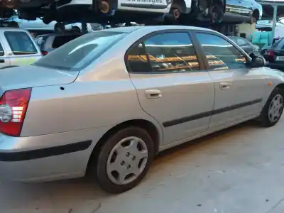 Veicolo di demolizione hyundai elantra (xd) 2.0 crdi comfort dell'anno 2004 alimentato d4ea