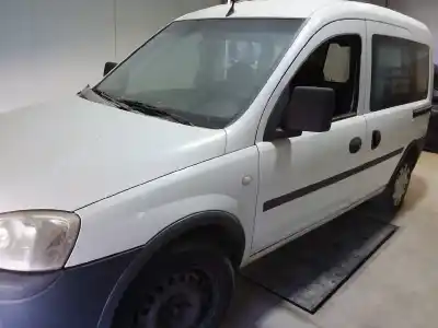 Veículo de Sucata opel combo familiar do ano 2010 alimentado z13dtj