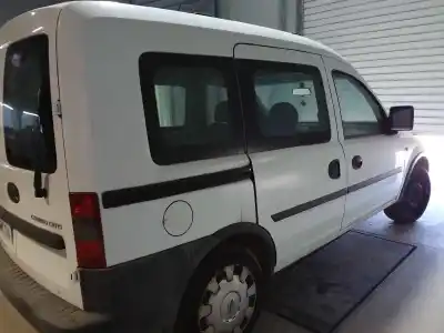 Veículo de Sucata opel combo familiar do ano 2010 alimentado z13dtj