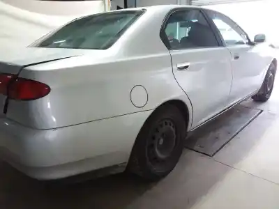 Veículo de Sucata alfa romeo 166 3.0 v6 24v sportronic do ano 2002 alimentado ar36101