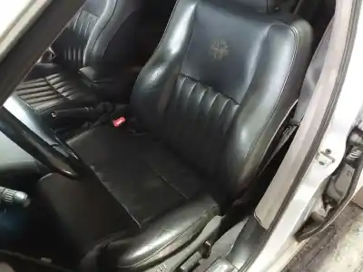 Veículo de Sucata alfa romeo 166 3.0 v6 24v sportronic do ano 2002 alimentado ar36101