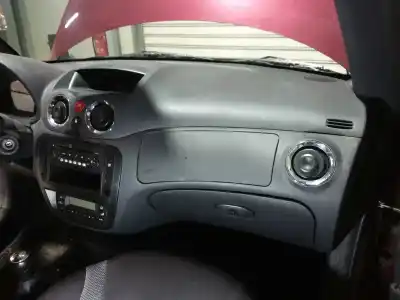 Sloopvoertuig citroen c3 pluriel (hb_) 1.4 hdi van het jaar 2010 aangedreven 8hz