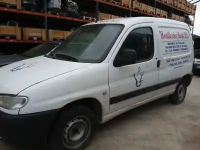 Veículo de Sucata peugeot partner (s1) combispace do ano 2001 alimentado wjy