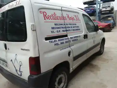 Veículo de Sucata peugeot partner (s1) combispace do ano 2001 alimentado wjy