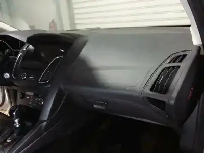 Verschrottungsfahrzeug ford focus lim. (cb8) trend des jahres 2014 angetrieben 