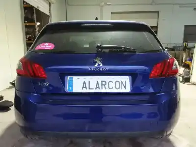 Véhicule à la ferraille PEUGEOT 308 1.6 HDI SW STYLE BLUE de l'année 2018 alimenté BH01 / BHZ