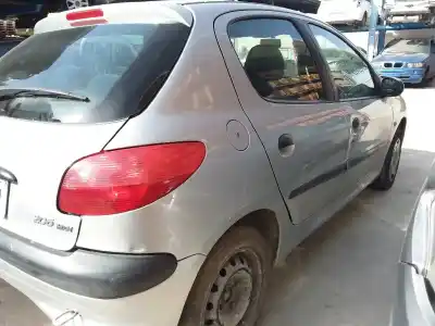 Scrapping Vehicle peugeot 206 berlina xt of the year 2003 powered 8hx