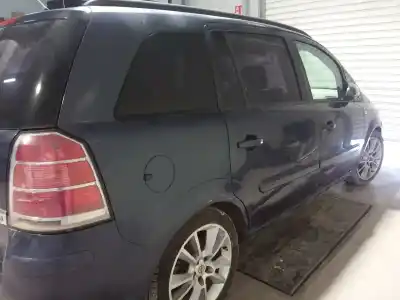 Veículo de Sucata opel zafira b enjoy do ano 2006 alimentado z19dt
