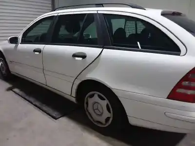 Veículo de Sucata mercedes-benz clase c (w203) familiar c 200 t cdi (203.204) do ano 2002 alimentado 611962