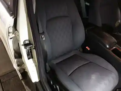 Veículo de Sucata mercedes-benz clase c (w203) familiar c 200 t cdi (203.204) do ano 2002 alimentado 611962