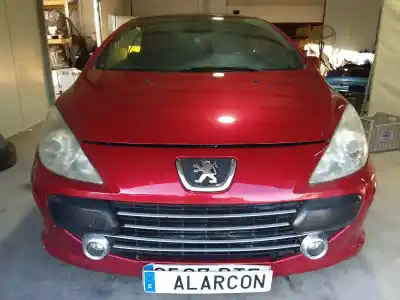 Verschrottungsfahrzeug PEUGEOT                                            307 CC (S2)                                                                                                                                                                                                                                                Básico                                                                                                                                                                                                                                                     des Jahres 2005 angetrieben RFJ