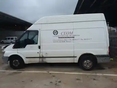 Scrapping Vehicle ford transit caja cerrada, media (fy) (2000 =>) ft 300 2.0 of the year 2001 powered f3fa