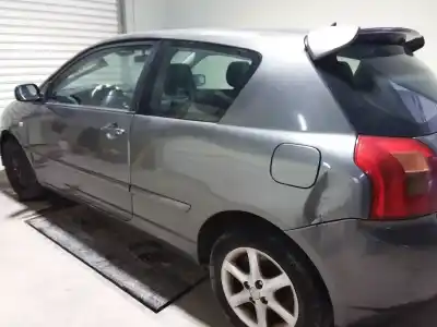 Здавання транспортного засобу toyota corolla (e12) 2.0 d-4d linea luna berlina року 2002 потужний 1cdftv