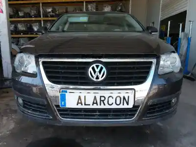 Vehículo de desguace VOLKSWAGEN PASSAT BERLINA (3C2) Edition Plus del año 2010 con motor CBAB