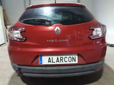 Veículo de Sucata renault megane iii sport tourer limited do ano 2014 alimentado k9k836