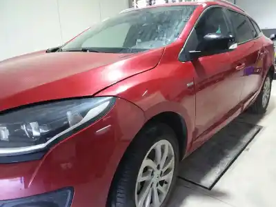 Veículo de Sucata renault megane iii sport tourer limited do ano 2014 alimentado k9k836