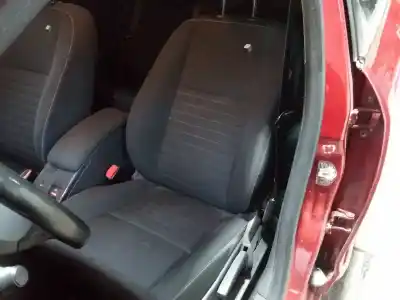 Veículo de Sucata renault megane iii sport tourer limited do ano 2014 alimentado k9k836