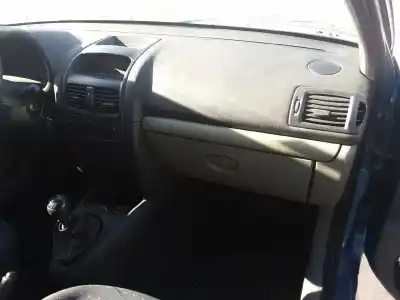 Scrapping Vehicle renault clio ii fase ii (b/cb0) authentique of the year 2003 powered 