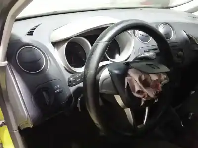 Здавання транспортного засобу seat ibiza (6j5) stylance / style року 2008 потужний bls