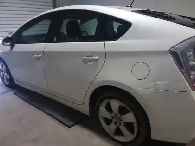 Sloopvoertuig toyota prius (nhw30) plug-in hybrid advance van het jaar 2011 aangedreven 2zrfxe