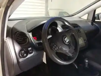 Scrapping Vehicle seat                                               altea (5p1)                                                                                                                                                                                                                                                stylance / style                                                                                                                                                                                                                                           of the year 2004 powered bjb