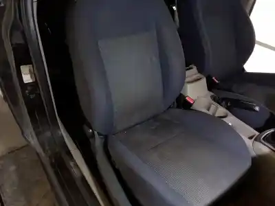 Veículo de Sucata ford focus berlina (cap) sport do ano 2005 alimentado g6da