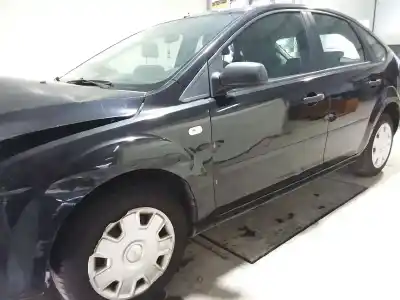Veículo de Sucata ford focus berlina (cap) ambiente (d) do ano 2006 alimentado hwda