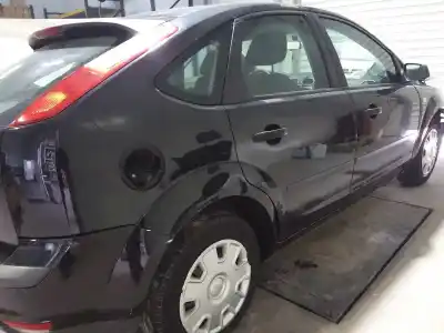 Veículo de Sucata ford focus berlina (cap) ambiente (d) do ano 2006 alimentado hwda