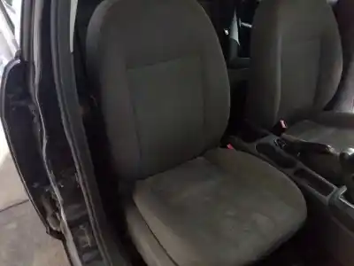 Veículo de Sucata ford focus berlina (cap) ambiente (d) do ano 2006 alimentado hwda