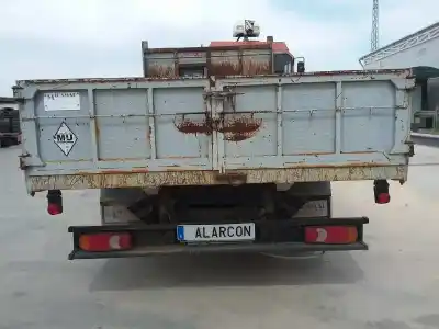 Veículo de Sucata nissan atleon 120 .. do ano 2002 alimentado bd30