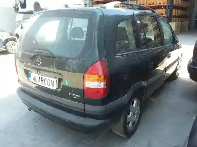 Veicolo di demolizione opel zafira a elegance dell'anno 1999 alimentato x18xe1