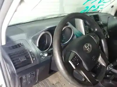 Veículo de Sucata toyota land cruiser (j15) basis do ano 2010 alimentado 1kdftv