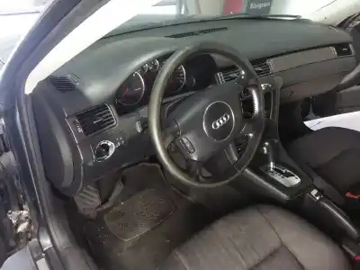 Veículo de Sucata audi a6 berlina (4b2) 2.5 tdi do ano 2003 alimentado bfc