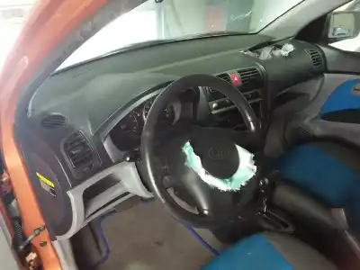 Veículo de Sucata kia picanto 1.1 active do ano 2006 alimentado g4hg