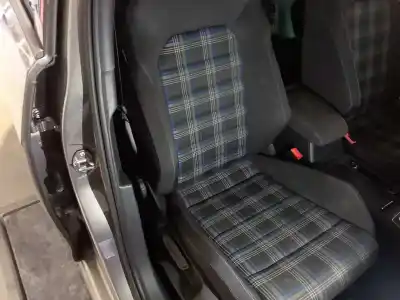 Véhicule à la ferraille volkswagen golf vii lim. gte de l'année 2015 alimenté cukb