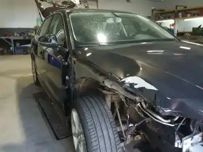 Veicolo di demolizione audi a3 sportback (8va) attraction dell'anno 2015 alimentato crkb