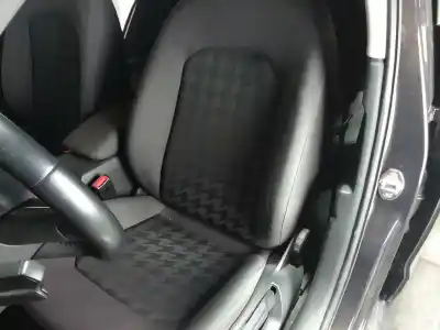 Veicolo di demolizione audi a3 sportback (8va) attraction dell'anno 2015 alimentato crkb