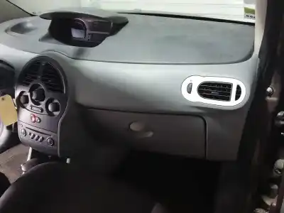 Vehicul casat renault grand modus authentique al anului 2008 alimentat k9k770