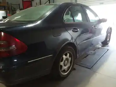 Veículo de Sucata mercedes-benz clase e (w211) berlina e 220 cdi (211.006) do ano 2002 alimentado 646961