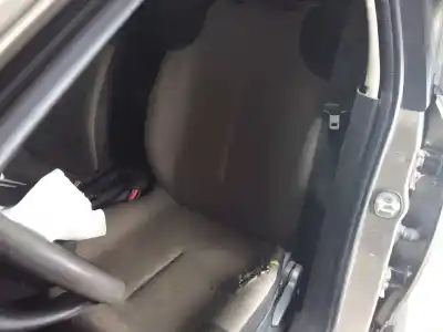 Vehicul casat citroen c4 berlina cool al anului 2010 alimentat 9hx