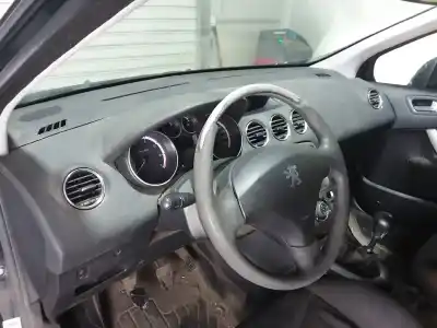Scrapping Vehicle peugeot 308 confort of the year 2008 powered 8fs