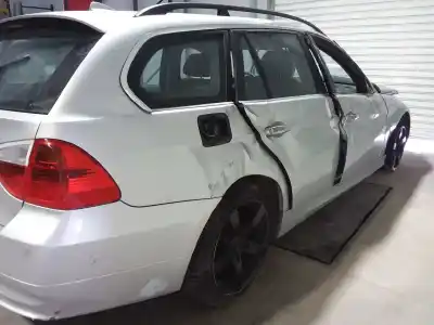 Veículo de Sucata bmw serie 3 touring (e91) 325d do ano 2007 alimentado 306d3